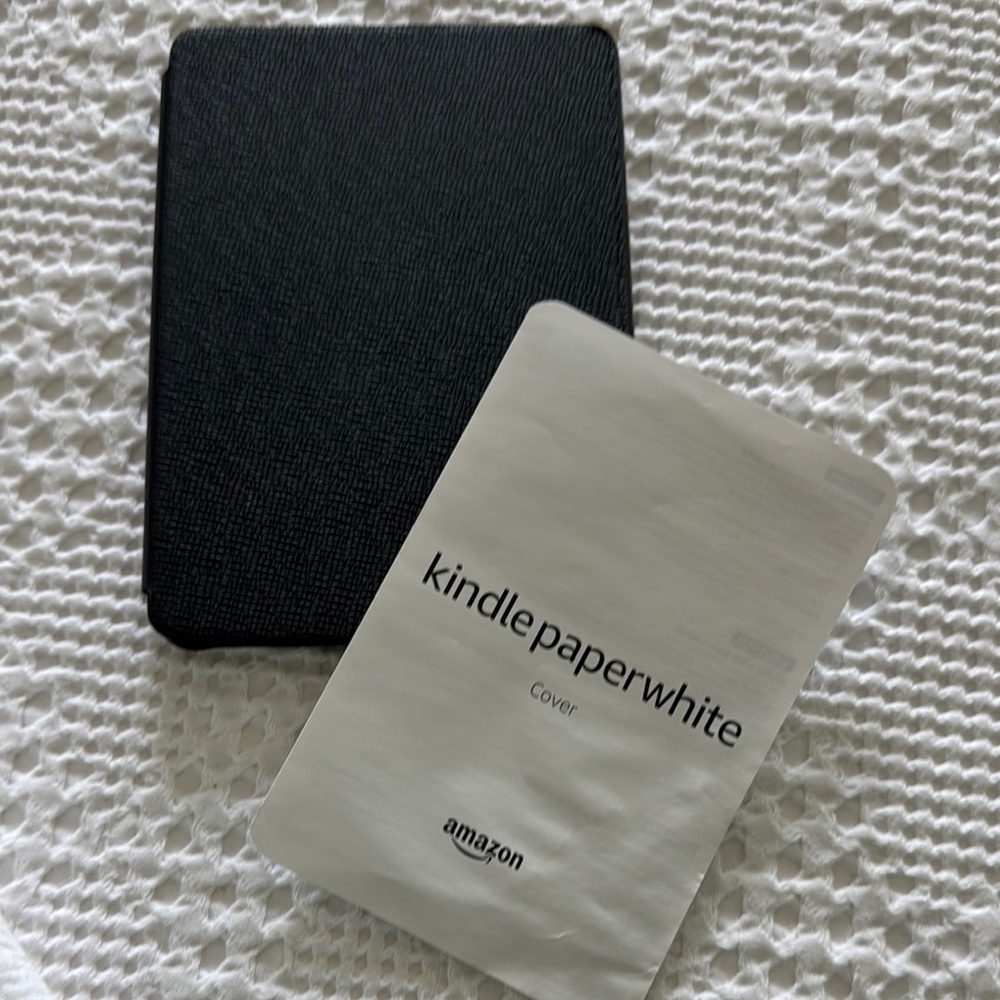 Amazon Kindle Paperwhite Cover - Black Textured Finish